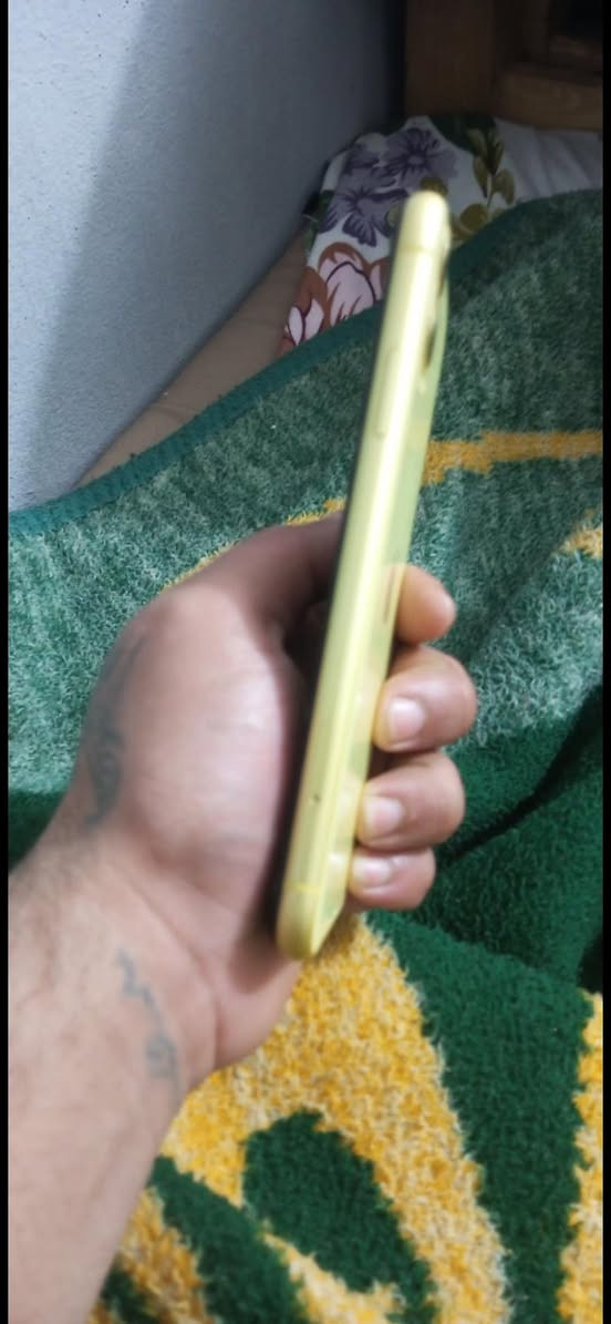 ايفون 11 لون ليوني مبدل شاشه بطاريه شاشه بطاريه اصليات شديتهن 150اذا كو مروس برو مكاس عاد هم يرهم مكاني بعقوبه سعره 180 بي مجال قليل فيس ايد مشتغل  *********** ذاكره 128
