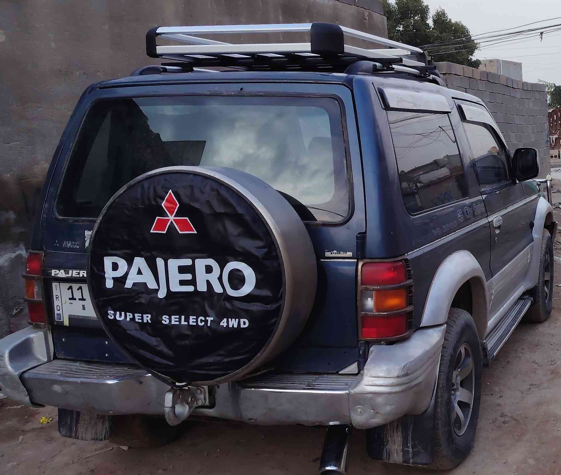 متسوبيشي باجيرو
موديل 1992
رقم بغداد انكليزي  تحويل مباشر
هزه ماساقطه 
بدون حادث بدون صبغ
محرك بلاد  كير اوتوماتيك مكفولات 
فور ويل /فول كهربائيات فول كيجات /صدر امامي وخلفي نظيف /تخم تاير ياباني
دواخل حلوه مدوشمه جديد
كشنات امامي وخلفي قلاب
منضومة تبريد جديده  ثلاجه / فتحة سقف
 تراي  ونعومه  اللي  بالك  /  لايت زنون
براجكتورات اصليه / هورن  براد
السعر  55 $ او مراوس حسب القناعه
 مايعجبك المنشور اعبره
بالصلاة على محمد وآل محمد 
يوجد فديو تفصيلي للسياره اللي يريد يجي خاص
مكانها بغداد شهداء العبيدي الثالثه ***********
او واتساب
***********
