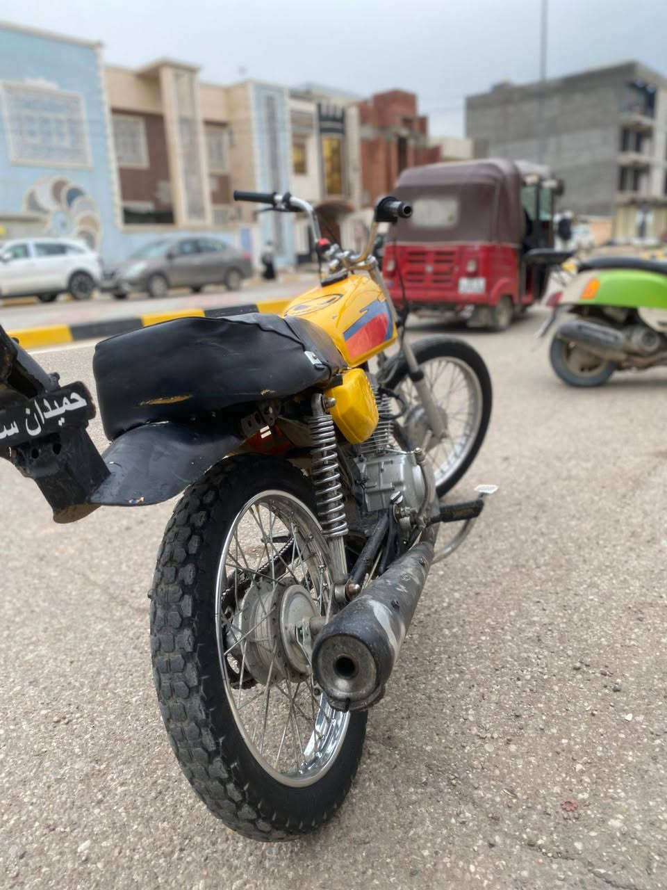 سلام وعليكم دراجه تايكر 21 للبيع دراجه خير من الله شلعه ومعدل سعر 320 وبيها مجال  يتصل ***********
