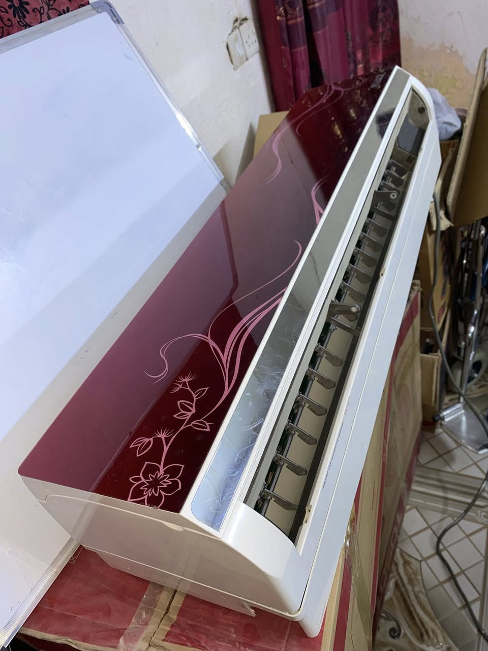 سبلت اونكس 2 طن
بي عطل بالقطعه الداخليه 
السعر 350 
الناصريه / الثوره
***********
