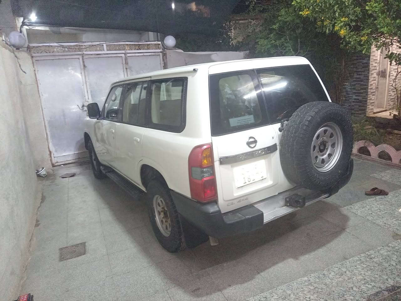 سلام عليكم للبيع نيسان باترول 2005 السعر 130 رقم *********** واتساب
