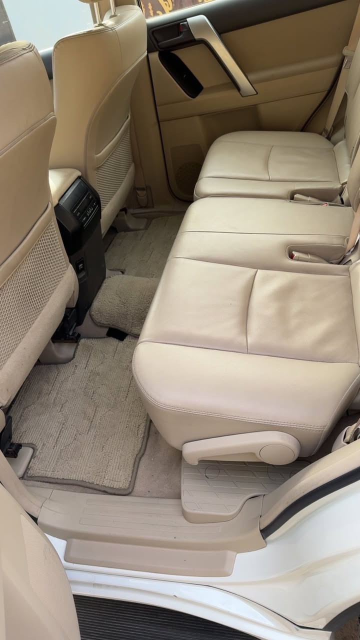 برادوTXS .2023
ماشية ٢٢٥٠٠ 
مد نايت الجديد
مكفولة كفاله عامه كلين
كشنات كهرباء 
حجم المحرك V6 
مفتاح التشغيل بصمة
فتحة سقف سلايد روف
‏ABS
فور ويل 
شاشة اصلي
كامرا دوارة
اشارة ترحيب ب دوسات
حساسات امامية
حساسات خلفية
لايت زينون + LED
كشافات زينون
بك لايت LED
حجم الاطارات 19
مقود جلد حياكة
مثبت سرعة
المودات والاوامر الصوتية
حركة المقاعد الامامية كهرباء
نظام تبريد للمقاعد الامامية
مقاعد عدد 7
مقاعد جلد 
تبريد شاشة
ثلاث قطع تبريد
ثلاجة
شاشة لتحكم التبريد الخلفي
نظام نزول منحدرات
نظام مانع تزحلق
نظام حساس اطارات
‏SPORT
اشاير بالمري والمري قابله للطي
مخرج USB
‏Bluetooth
مخرج منفذ الطاقة
حاملات اكواب
هوك خلفي
شفتات ستيرن 
شاحن موباي
رقم اربيل شرط تحويل مباشرة 
السعر 75 مليون قفل
للأستفسار ***********
