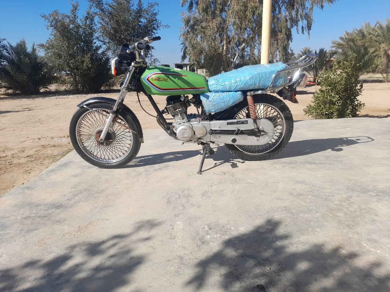 ياالله يارزاق اسلام عليكم  دراجه تايكر موديل 20 اوراق كامله شلعه ومعدل خير من الله كهربايات شغاله  محرك لا تبخير ولا تنقيص بس دبلات واكفه امامي وبس مكان ديالى كنعان سيسبانه اسعر {280} وبيه مجال ***********🤭
