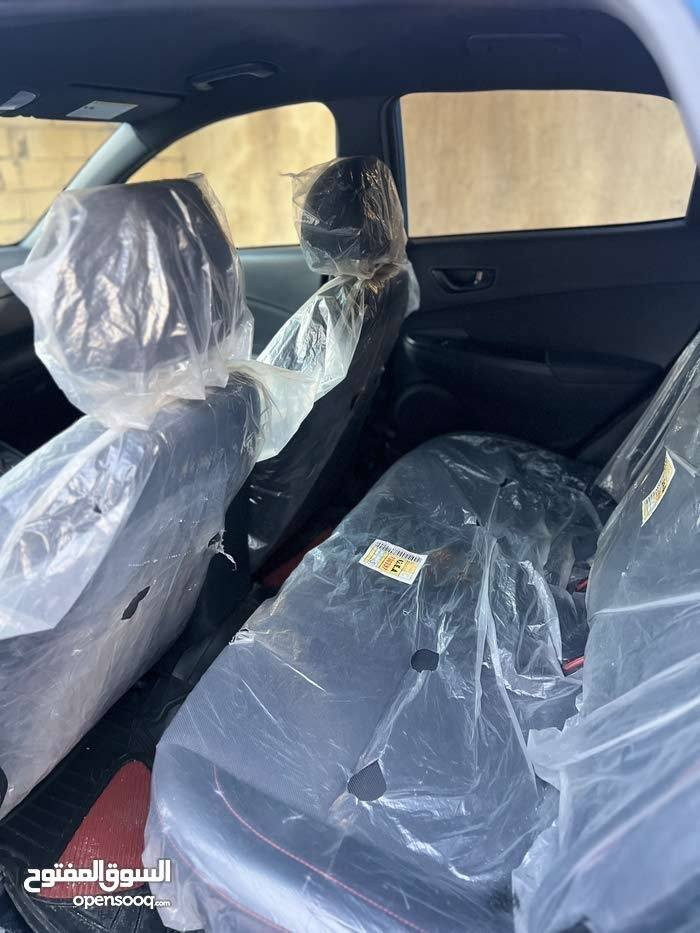 بيع مستعجل كونا فئة ان لاين اعلى مواصفات عدا الفتحة لون بحري موديل 22 ماشية 40 رقم بصرة دولي حرة داخلة تقرير مياة امطار مكفولة من كلشي صبغ ضربة صبغ تبديل مكان السيارة بصرة التواصل ع الرقم ***********
