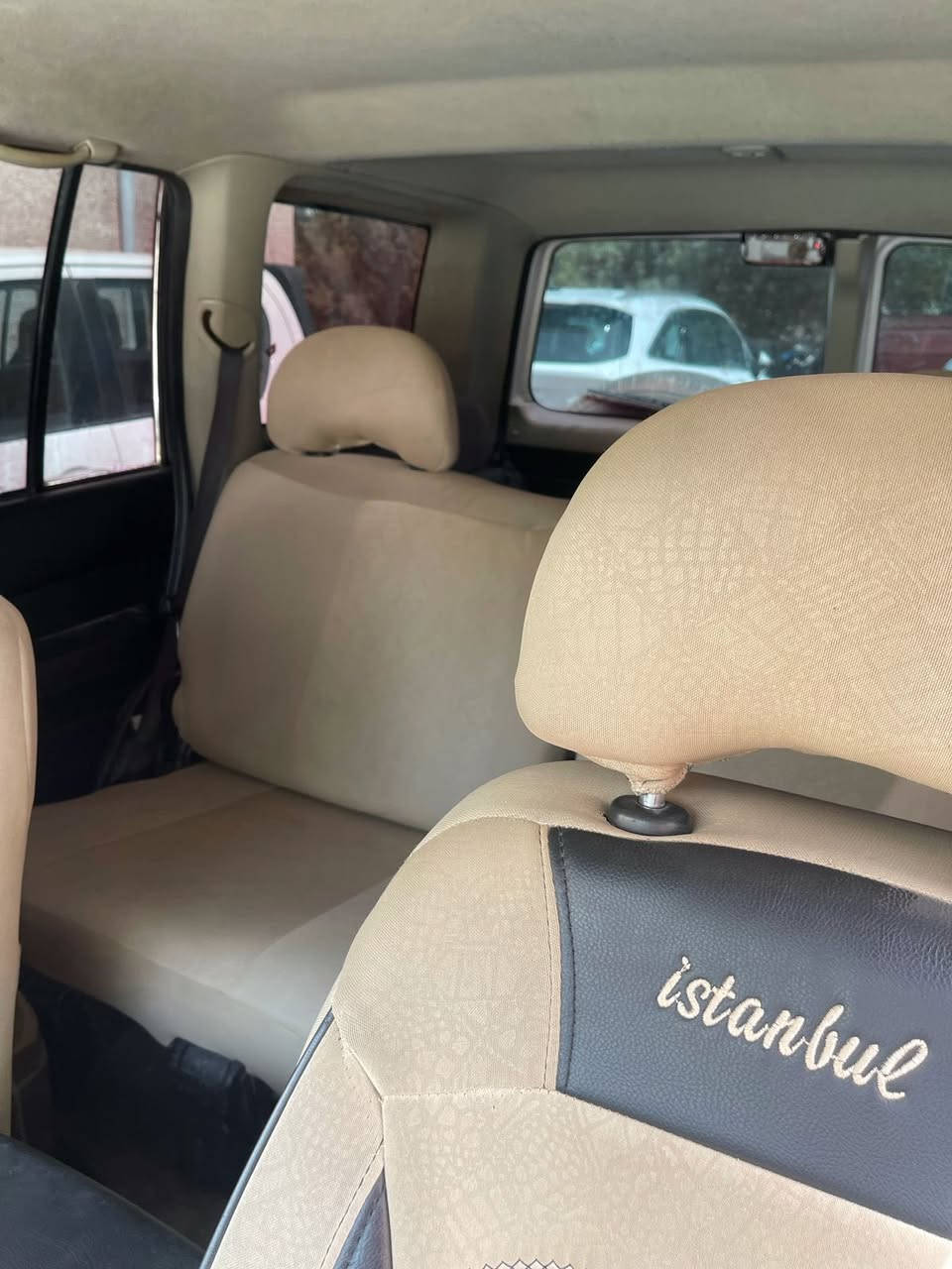 بترول  2008 للبيع مال مزاد نضيفه كلش دواخل وحداديه وتبريد ثلج  دفع رباعي كولشي شغال ع شرط محرك فقط الكير اوتو بيه تأخير بالبگ فقط الكير غير مكفول   سعر ٨٠ وبيه مجال قليل كلش  المكان المثنى  باقي تفاصيل الرقم من تتصل نتفاهم غير متواجد ع النت  رقم الموبايل ***********
