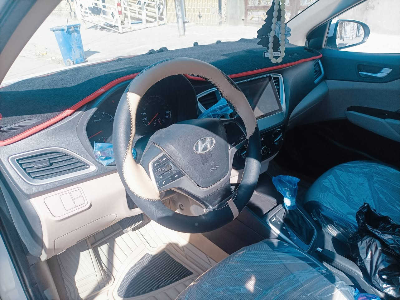 السلام عليكم اكسنت 2019نضيفه جدا محرك 1600فول مواصفات مري شفط كهربائي شاشه كامله وغيرها تحكمات استيرن فتحه السعر 125بيها مجال لشراي ،سياره مال جناي في النجف ***********
