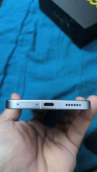 بوكو F7 بطارية 100%
عدد الدورات 27
ذاكره 256
جهاز مستخدم قليل جدأ
قيم بالي يرضي بي الله
مكاني بغداد ***********
