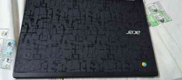 عندي حاسبه ايسر قلاب 360 تصير ايباد حلوه مرتبه اريدها مراوس بسكوتر شحن بسيط للستفسار واتساب ***********
