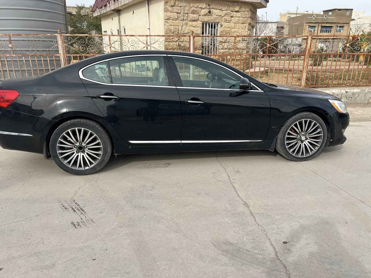 كيا كادينزا موديل 2012فول  بيهة فقط بونيت صبغ سنوية حتى 2027رقم ***********
سعر 105ورقة
