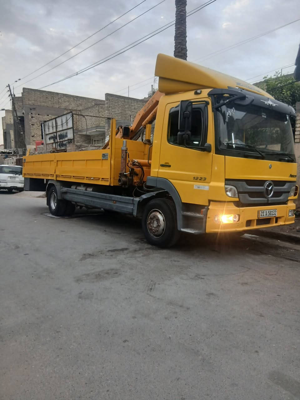 اتيكو ٨ برقي
رقم سليمنية 

كرين ٧ طن مخالف تحكم جهتين  سليتين 

٦ سلندر ٢٠٠١ محدث بجم فقط 

مكني بغداد سعر ٢٥٠ و بي مجال 

***********
