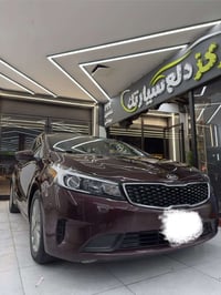 للبيع: كيا فورتي 2018 المواصفات العامة: • الموديل: 2018. • المحرك: 200...