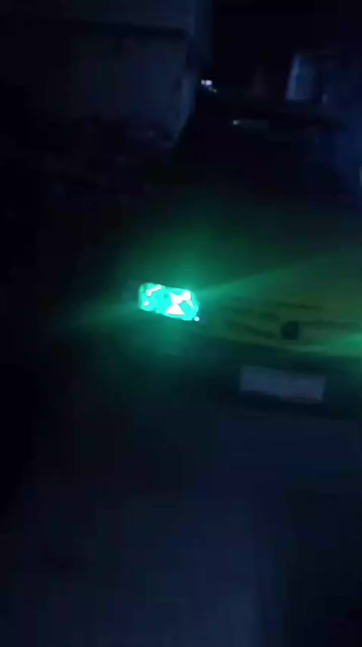 متكلف بل نشر سلام عليكم سايبه امروس ب تي ماكس 7او 8 السياره كلك اتكفل سرقه وعشارين و قانونيه السيارنه نضيفه مديل 12مكان الشعله ***********
