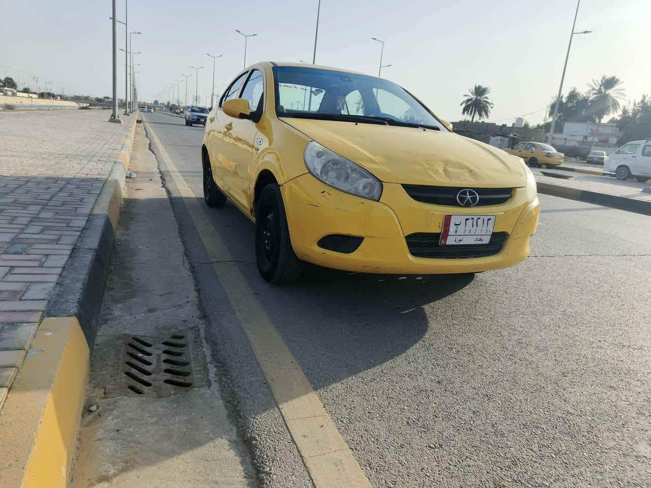 سياره جاك صيني 2013
السياره جاهزه من كلشي كير ومكينه وكشر خير من الله 
متوازي ع بيعته 
السعر 28 وبيه مجال حك الجيه 
مكاني كوت العزه الجديده
‏‪***********‬‏
