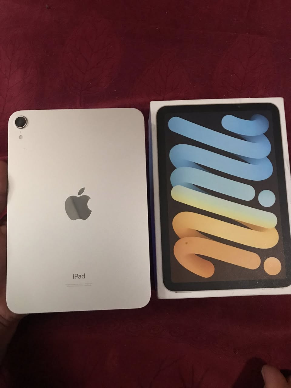 ايباد مني 6 
ذاكره 64
بطاريه 90 
سعره 350 الف 
*********** 
عنواني بغداد 
موجود توصيل
