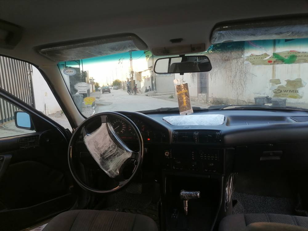 سلام عليكم سياره بيم للبيع موديل ١٩٩٢محرك كبس ديجيتال بيلاد اتو بيلاد٥٢٥
تبريد شغال طاخ سدر  كلها جديد طيارات جديد سنويه جديد٣٠ 
وظربه ما ظربه  مبين بلاصوره
وا سعر ٦٦ مجال اشويه لاطيبين
راقم *********** كركوك, العراق
