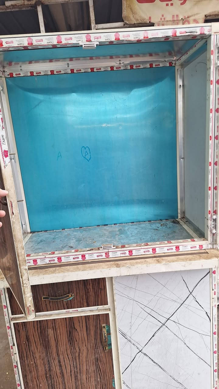 خانه مال چاي أستعمال نظيف وبسعر مناسب 110 الف (***********)حي الجزائر
