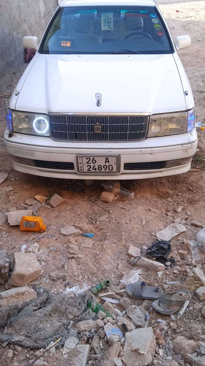 سلام عليكم شباب عدنه سياره راس الثور للبيع بيه ضربه بل حوض والباقي كفاله عامه راعيه بل نجف الاشرف بل حولي 
السياره كلشي شغال تبريد شغال مكينه و كير كلشي شغال رقم انكليزي صلاح الدين سعره70ورقه و بيه مجال مكان نجف الاشرف الرقم***********
