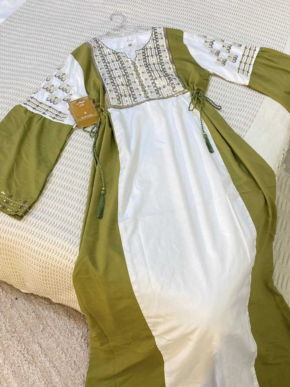 منو بعدهه مامشتريه للعيد يله تعالو بنات دراعت تموت متجر فوفو  🚚 كل المحافظات متوفرتوصيل


**إذا كنت صاحب هذا الإعلان وتريد حذفه لأي سبب، رجاءا أرسل رسالة إلى الدعم الفني**