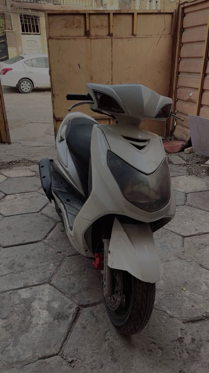 سلام عليكم اخوان دراجه سكنس فحل نوزل كفاله عامه كفاله كامه برغي ممفوتح بيه اكفلك مكينه وكهراباء مده الحيات المكينه مكفوله خرررسه ممفتوحه الدراجه نكره بكل وقت سحبه فوللل معدل شكاكي شرط اله تحفر التبليط ابلاديه منل طول للطون سعره مليون 💸وبيه مجال شي قليل مكاني بغداد الكراده رقمي ***********
