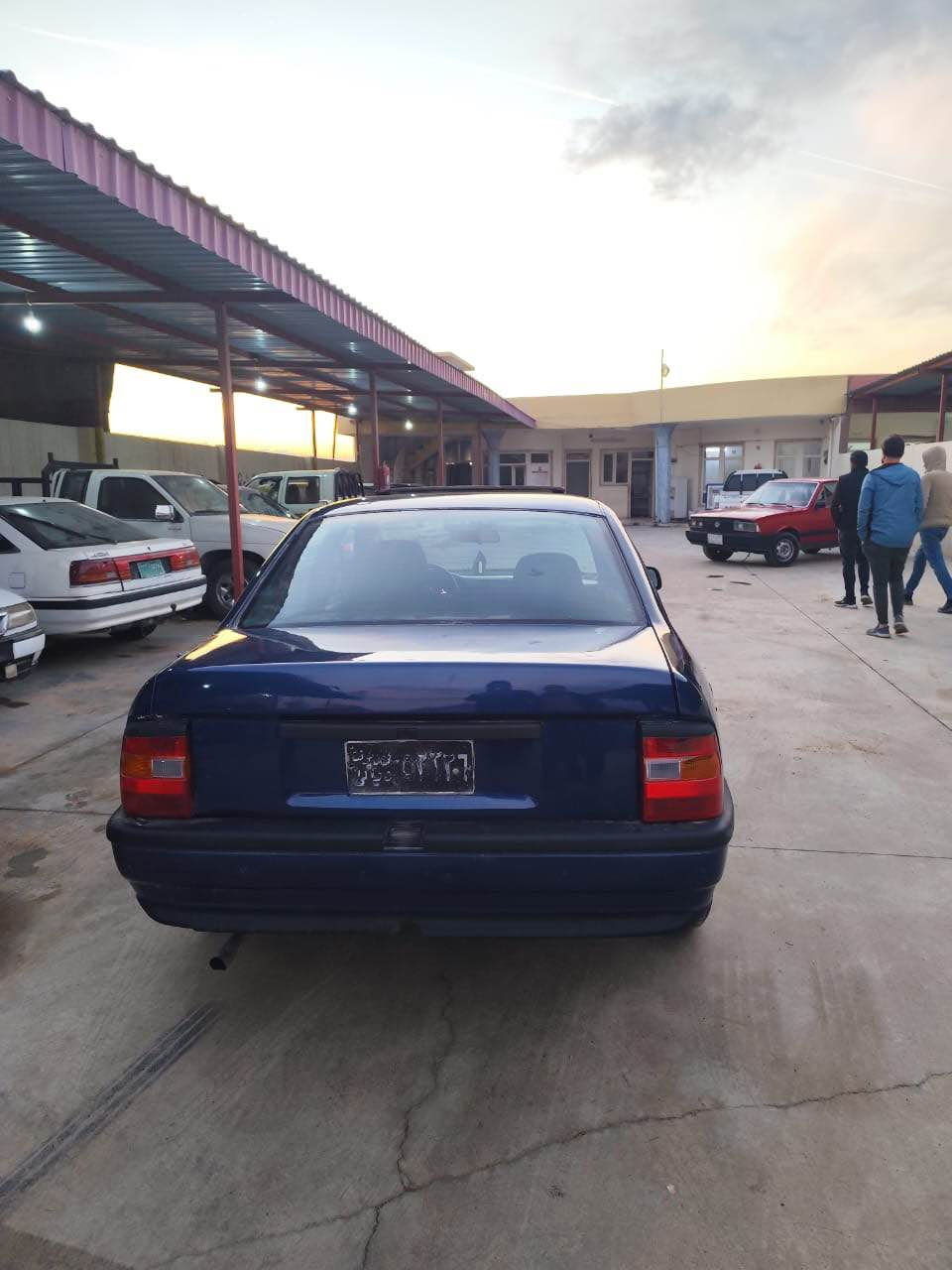 ڤیکترا 1992 سعر 21 مجال
ئارم و سنوی اسلی ب شرت
گیر مەکینە ب شەرتن
بی دەعم ولیدان عام لۆ جوانی
شوین روڤیا/*********** اكر, نينوى
