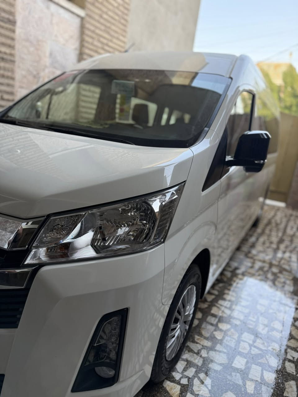 السلام عليكم هايسة 2026 للبيع فول مواصفات للأخير باب كهرباء شفط شاشة جبيرة بلادية تبريد مركزي فول فول مكفولة كفالة عامة من كلشيي ماشية 360 كيلو فقط بعدهي زيرو بالضمان مال ساز  ***********
