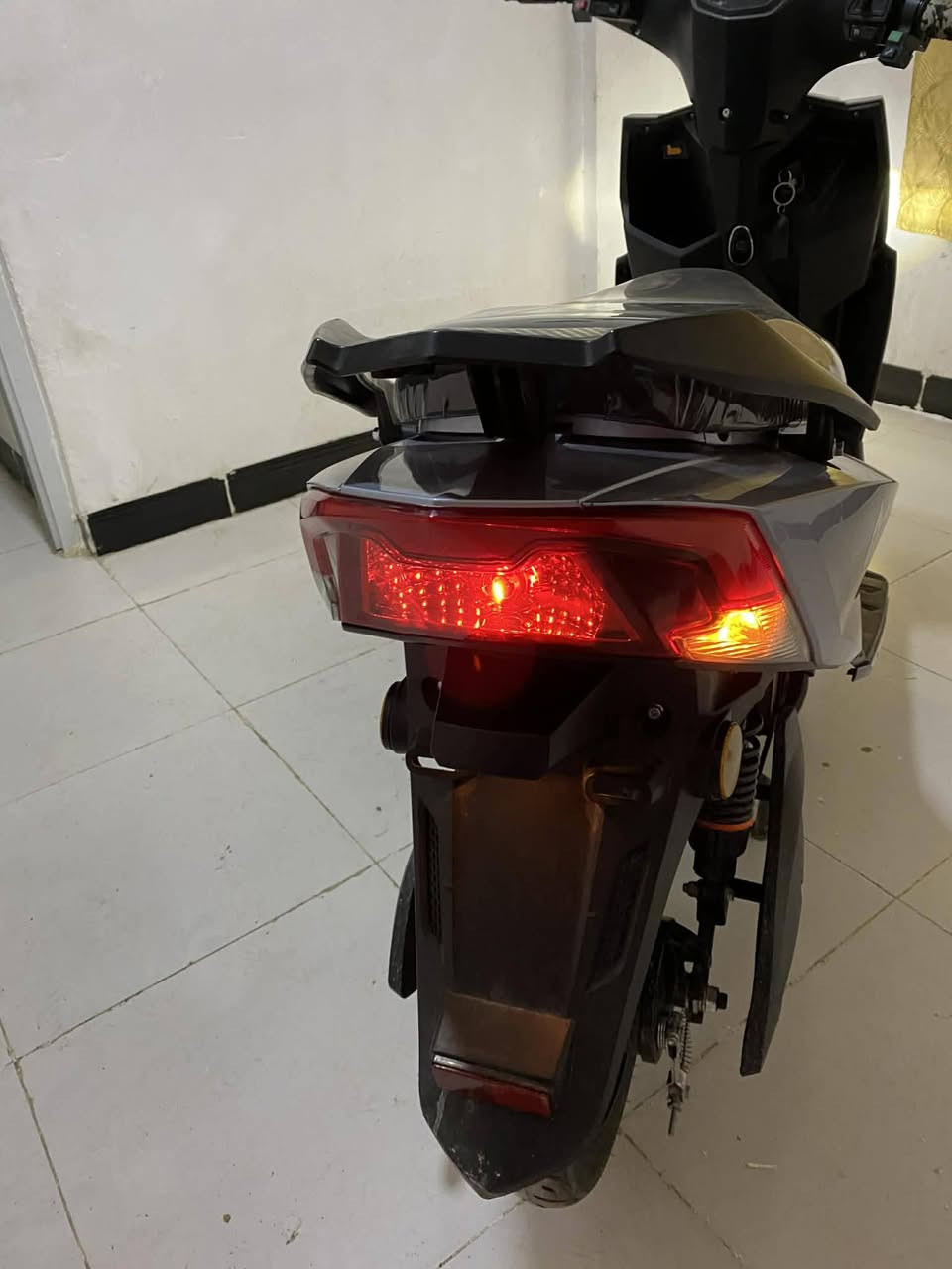 دراجةشحن للبيع جديدة مستخدمه 15يوم 5شحنات مشحونة بس فول مواصفات***********
