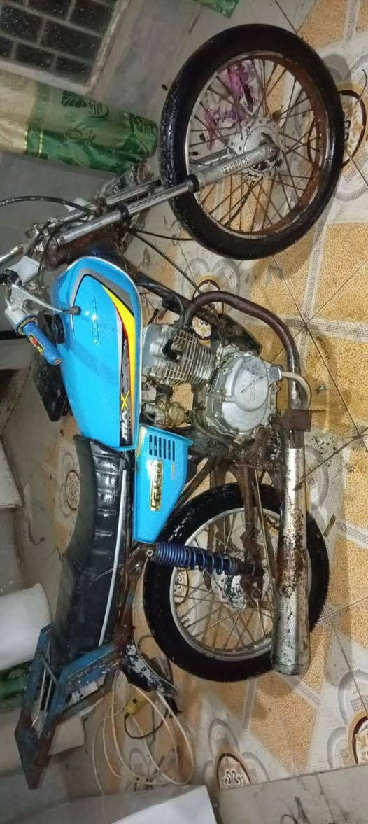 ٤كير ابيع كوم حديد تفيد اهل التعمير ٩٠ .....***********
