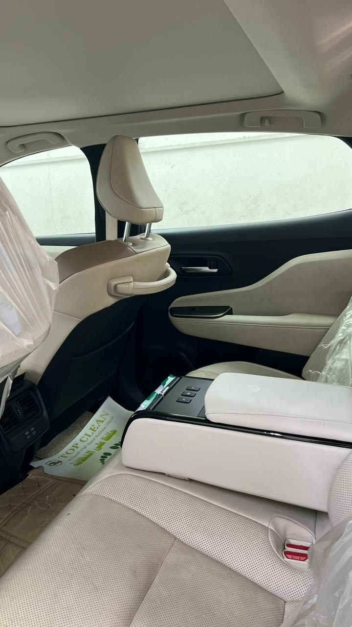 السلام عليكم كراون 2023 ماجستا فول الفول ضمان شركة ساز ماشية 21 الف كيلو محرك 2400 تيربو بردة خلفية كهرباء صندوق كهرباء بوب شفط كراسي جلد كهرباء حار بارد ستيرن تدفئة بانوراما بصمة شاشة رادارات ويل 21 داتا شو سستم صوت JBL كراسي خلفية كهرباء تبريد شاشة سايد بريك بصمة اوتو هولد وضعيات قيادة 5 كاميرات وهواي مواصفات بعد السعر 35500 وبيهة مجال مكان السيارة بغداد 
***********
***********
