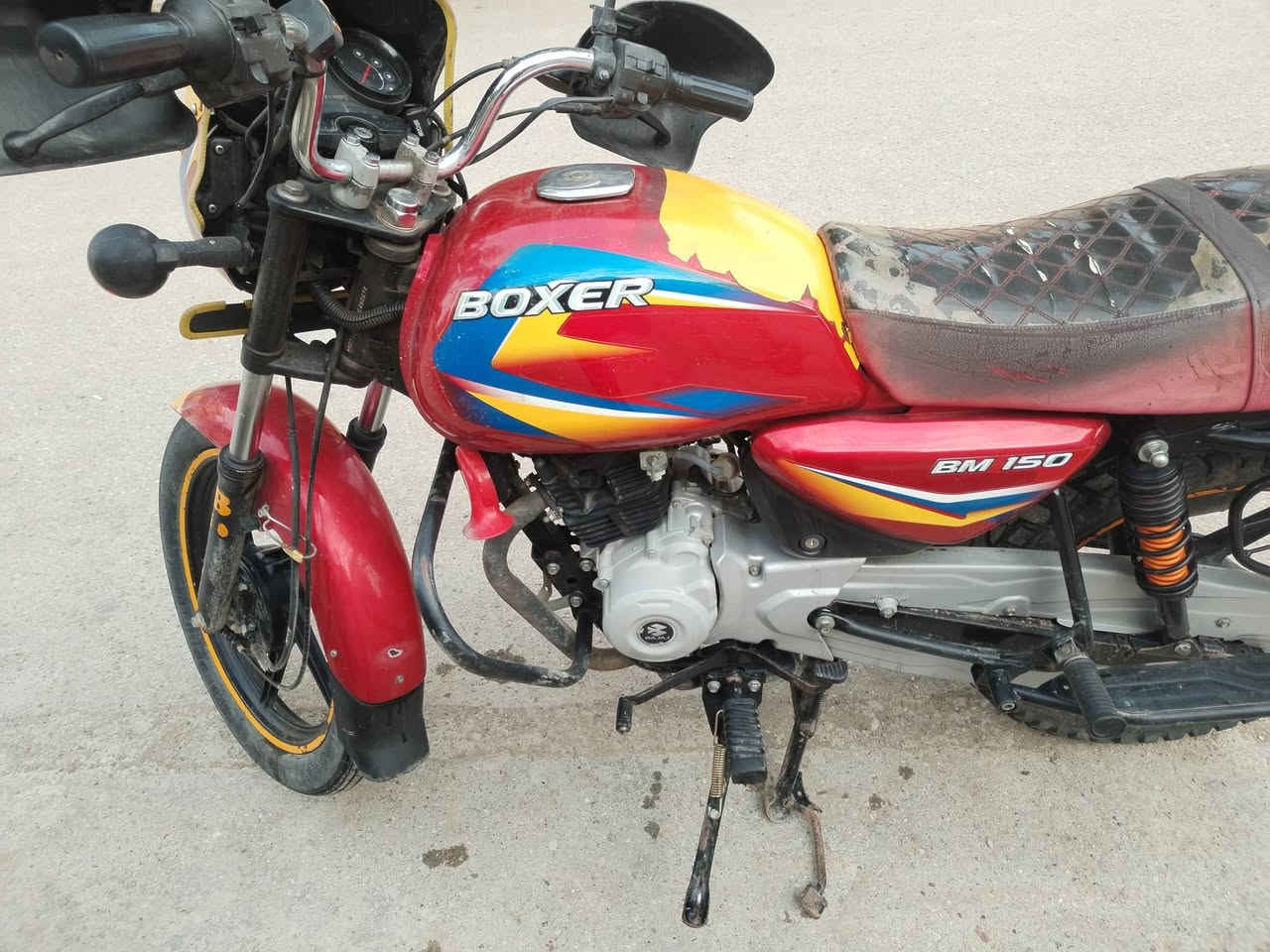 دراجة بوكسر للبيع مرقم كامل بسمي موديل ٢٠٢١ ام دوسات سعر مليون و٦٠٠ رقم ***********
