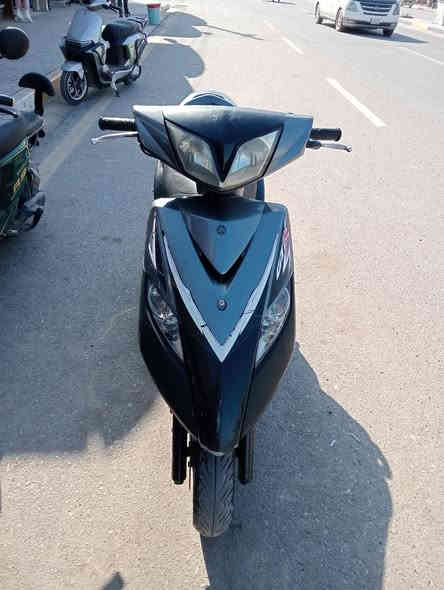 سلام عليكم دراجه ثعلب  للبيع الدراجه رمبه منزله صار شهرين الدراجه نضيفه  شلعه فوال كهربائية كلها شغاله اريدها 850 وبيها مجال هذه الرقم *********** على مازنجر موجود
