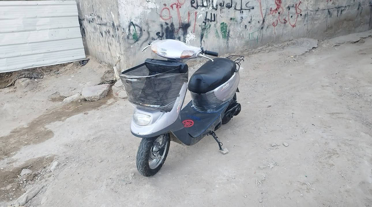 السلام عليكم دراجه بطه بلاديه كل شي شغال العنوان كربلاء زايدين حي الشهداء الموظفين قرب الاساءه مال المي الشراي نتصل على هذا الرقم واهلا وسهلا دراجه بلاديه ومال جنه علي***********

