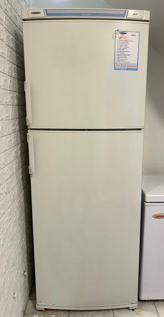 السلام عليكم ثلاجه للبيع نضيف كولش ابلادية ٢٢ قدم
يوجد توصيل
مكان سيدية
***********
***********
السعر ٢٠٠ الف
