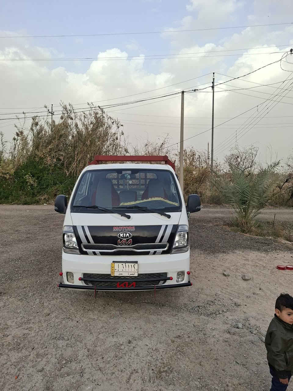 كيه بنكو مفتوح للبيع موديل ٢١رقم بصره تحويل مباشر ثاني حداديه جديده تخم تاير بيها بنيدمبدل لعنوان ميسان لعماره لمزبانيه أسعر١٢٥وبيها مجال ***********
