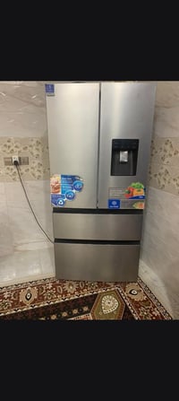 ثلاجه • عاطله