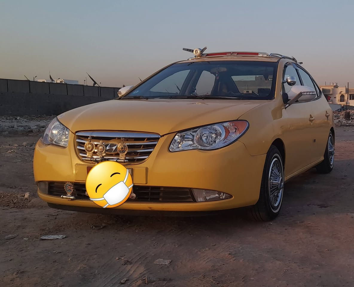 سلام عليكم النتره البيع نضيفه مكينه 2000 السياره بسمي تحويل ثاني يوم السياره مديل 2010 جاهزه من كلشي كبل لشارع متوجد وتساب ***********
