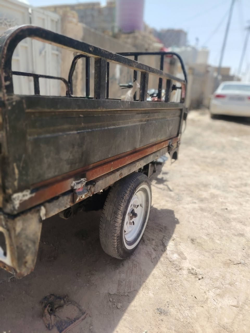 سلام عليكم ستوته البيع مديل 14شاصي كفول  مكينه حلوه كلشش وناعمه  عوزه بس صبقت بدي مكان شطره ***********
