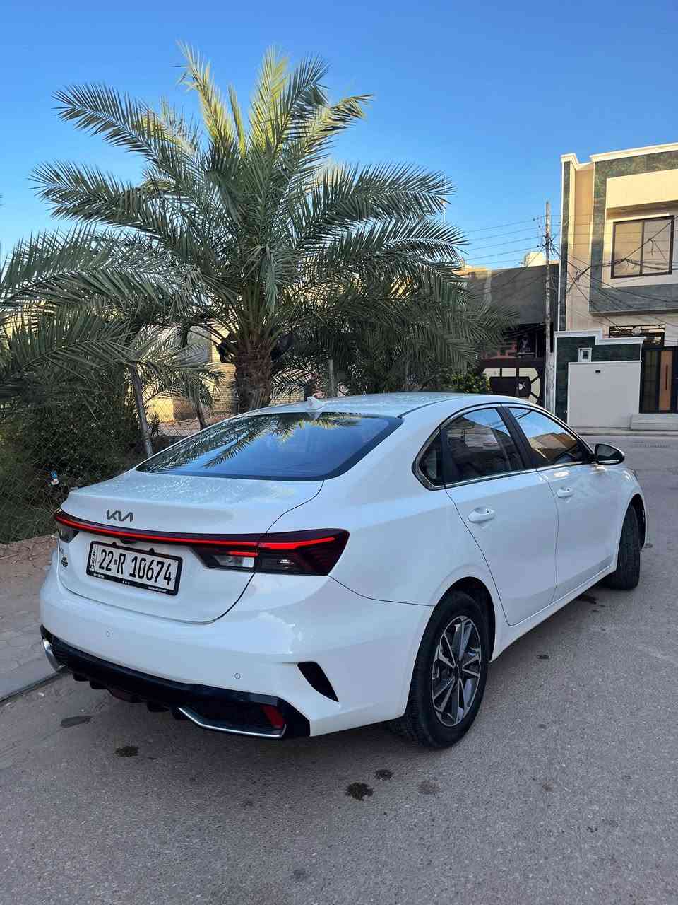 سلام عليكم 
سيارة k3 موديل 2024 كفالة عامة  
ماشية ٢٦ الف سيارة مال بيت 
رقم اربيل وكالة عامة
بصمة / فتحة / اشاير بالمري / اوتو هولد / تحكم ستيرن / كشنات جلد / شاشة 
مكانها نجف 
🛑 السعر 140 وبيها مجال 
للاستفسار الاتصال : ***********
