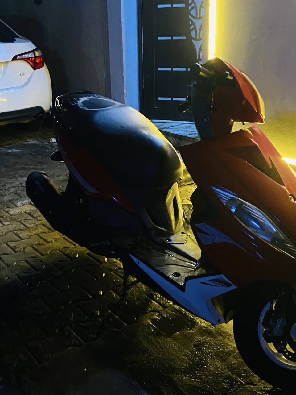 دراجه صاله سبوعين من نزل من رمبه دراجه نضيفه وكرهبيات شغاله ودراجه نكره وشلعه ومعدل السعر واحد وخمسين وبيه مجال ***********3ل بس وساب بي
