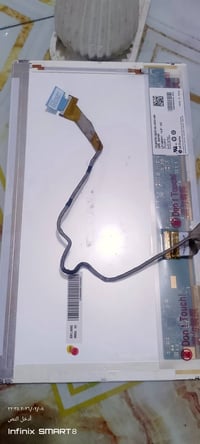 شاشة لابتوب • موديل غير معلوم • سعر تفاوضي