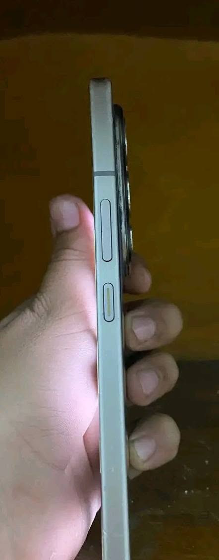 السلام عليكم Infinix Note 50 Pro للبيع
مابي اي خلل بس الضهر شوي تعبان 

شاصي نضيف 

ذاكره 256

60 فريم ببجي ويه سلاسه كلش قويه 

كاميرا مدعومه بتعديل ذكاء اصطناعي 

حجم الشاشه 144 هيرتز 

السعر 225
مكان بغداد الشعله


**إذا كنت صاحب هذا الإعلان وتريد حذفه لأي سبب، رجاءا أرسل رسالة إلى الدعم الفني**