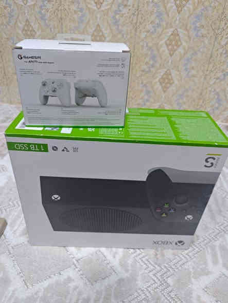 اكس بوكس سيريس اس ذاكرة T1 . مستعمل اخوة الجديد مع اشتراك 3 اشهر و جوستك جديد . 650 الف وبي مجال اتصال عل رقم لاحد يراسل خاص . ***********
