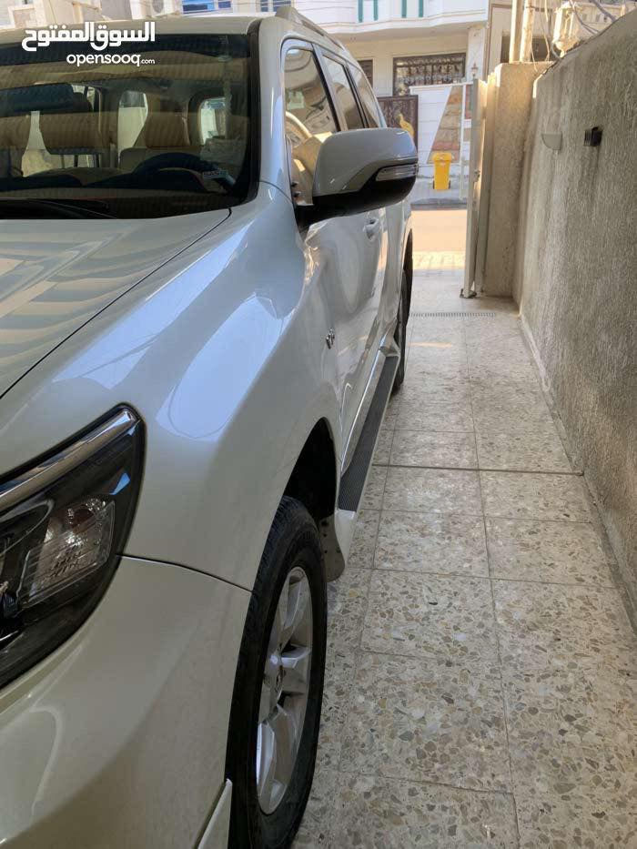 السلام عليكم
برادو موديل 2020
وكالة SAS
TXL
ماشيه 40
رقم بغداد
سونار مرفق بالصور
سعره 41$
مكانه المنصور 
للاتصال ***********
