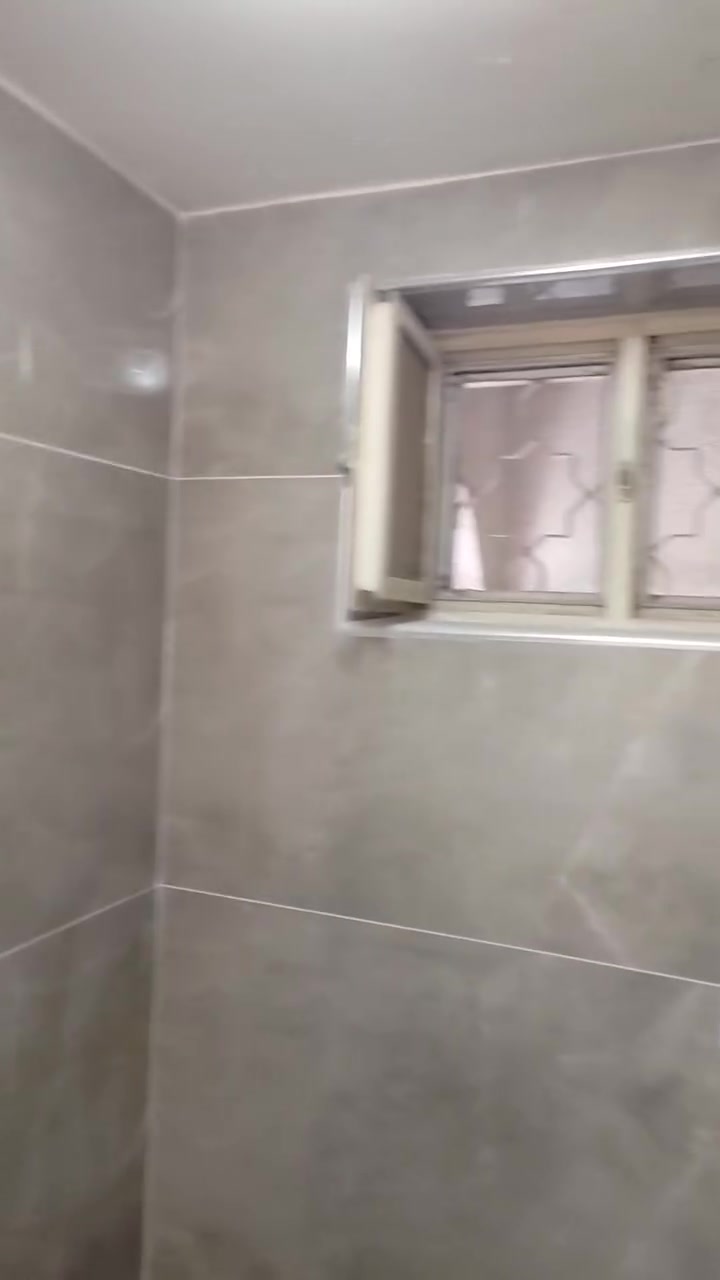 خلفه سراميك و برسلين مرمركاشى جدران و ارضيه درجه اولى***********ابو يوسف المصري متفرغ حاليا
