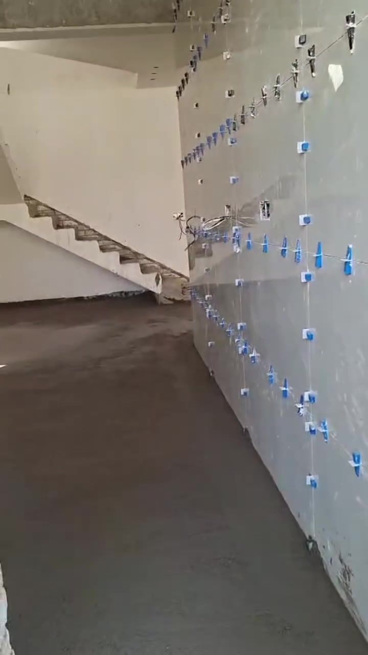 احد اعمالنه لتصفيرالارضيات سكريت تحت اشراف هندسي ودقه عاليه ***********
