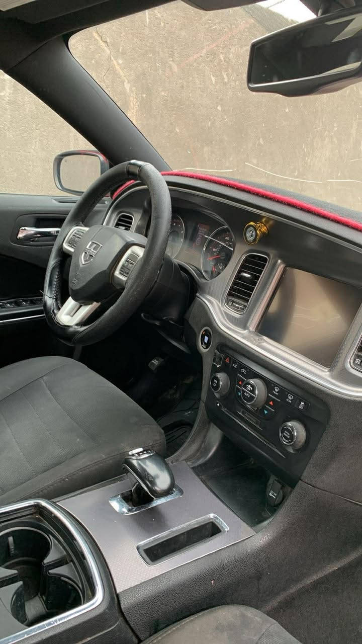 سلام عليكم للبيع جارجر 2014 مكينه 3.600 فول مواصفات عده الفتحه كير طياره شاشه كبيره كامره رقم اربيل جديد تحويل مباشر كير مكينه حداديه بشرط  السياره بيها 3 قطع 
بجم كبس حادثها دوسات فقط بدون ايرباك ولادواخل 
السعر 155$
مكان السياره بابل- شوملي

‭0771 836 6112‬
