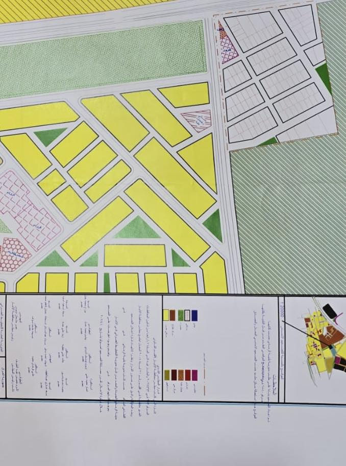 السلام عليكم 
دار للبيع المساحه 250 متر منطقه الشراع قبل محطه أسوار المدينه يعني بالبدايه قريب على الشارع العام يبعد 50 متر فقط عن الشارع الرئيسي منطقه كامله داخله مرتسم بلديه شارع 10 متر  الداخل بعده ما كامل واصل مرحله ماء ومجاري كامله واصل حسابهن كامل  حتى الكهربائي واصل حسابه كامل 
 السعر58 مليون  للاستفسار***********
