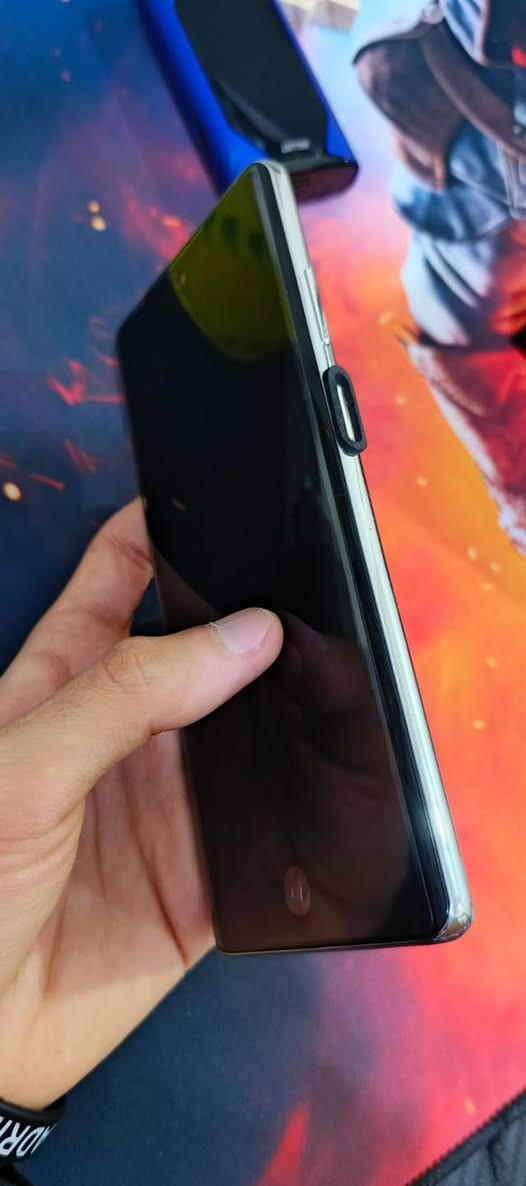 موبايل هونر ميت 70 
ذاكره واحد تيره 
والرام 18
قيم واخذ


**إذا كنت صاحب هذا الإعلان وتريد حذفه لأي سبب، رجاءا أرسل رسالة إلى الدعم الفني**