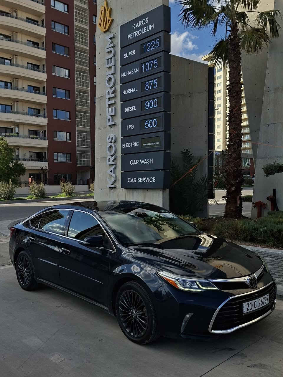 تويوتا افلون 2017 مواصفات تورينك فول مواصفات لون اسود كذاب
ملاحظة السيارة هزة فحص رقم سنوية جديد السياره بسمي تحويل وكالة بنفس اليوم 

حادثها خلفي فقط صندوق بيها صبغ بجم كبس بشرط بدون ايرباك صور الحادث سونر موجود بالمنشور 

محرك V6 حجم 3500 بنزين ماشية121ميل
شاشة بصمة كامرا سلايت كوشنات جلد كوشنات تدفئة كوشنات كاربا لايتات ليد  زينون  تبريد قطعتين رادار جانبي رادار أمامي رادار تحديد مسار بعد هواية مواصفات السيارة حيل نضيفة جاهزة مابيها اي نقص بشرط كير محرك تبريد ايرباك كهربائيات بشرط هزة رقم سنوية جديد بسمي السيارة  تايرات جديد للإستفسار اكثر اتصل ***********
