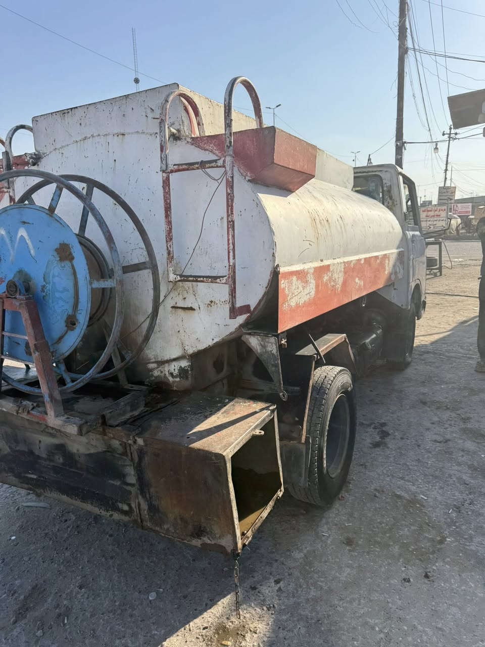 كيا تيتان تنكر للبيع الحموله ٣٣٠٠  رقم بغداد السعر ٣٥ العنوان بغداد البلديات  ***********
