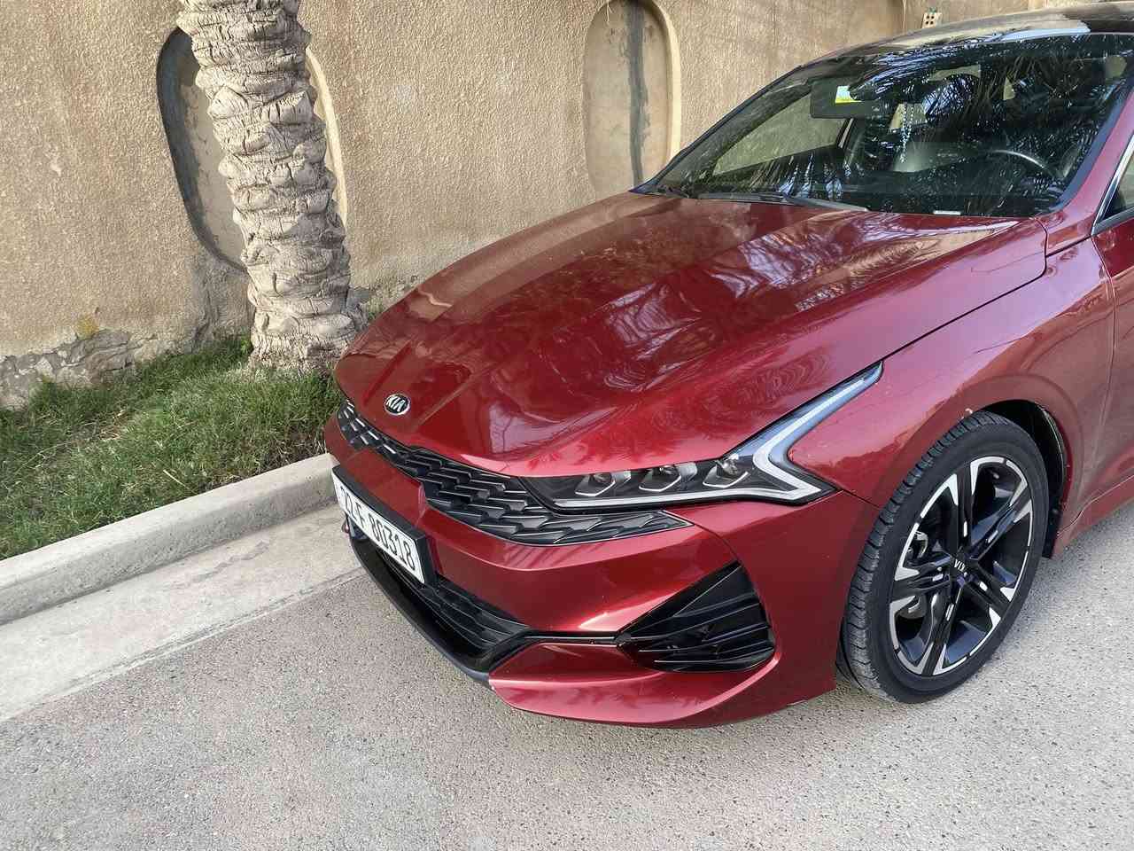 ٢١ K5 جيتي لاين فول للاخير 
مذكور كلشي بلمنشور كفاله عامه لغد شواصي دواخل 
سونر موجود والحادث هم ناشره السياره مال جني ماشاء الله نظيفه السعر ١٥٥ ماكو هيج سعر باسمي تحويل ثاني يوم مكاني الغزاليه بغداد *********** 
وكل الهلا بليجي
